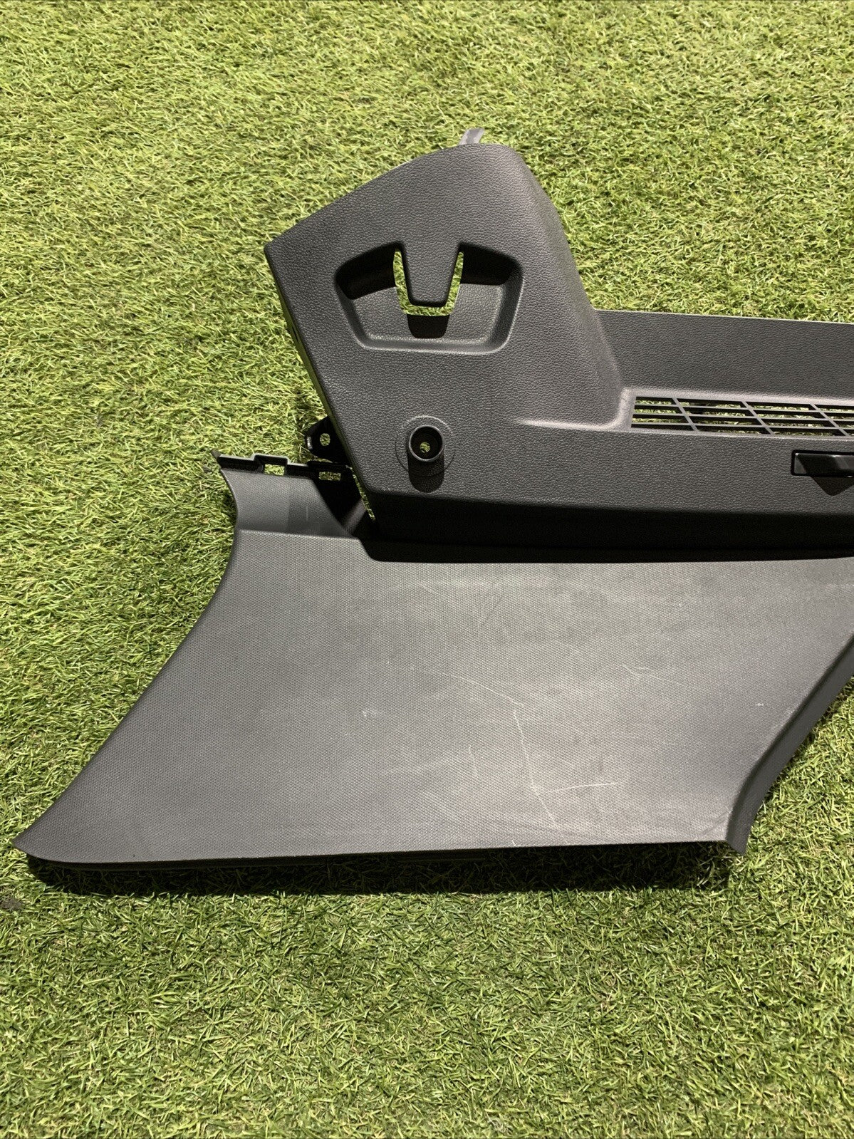 5H6867761 RIVESTIMENTO INTERNO SUPERIORE POSTERIORE BAGAGLIAIO SINISTR VW GOLF 8