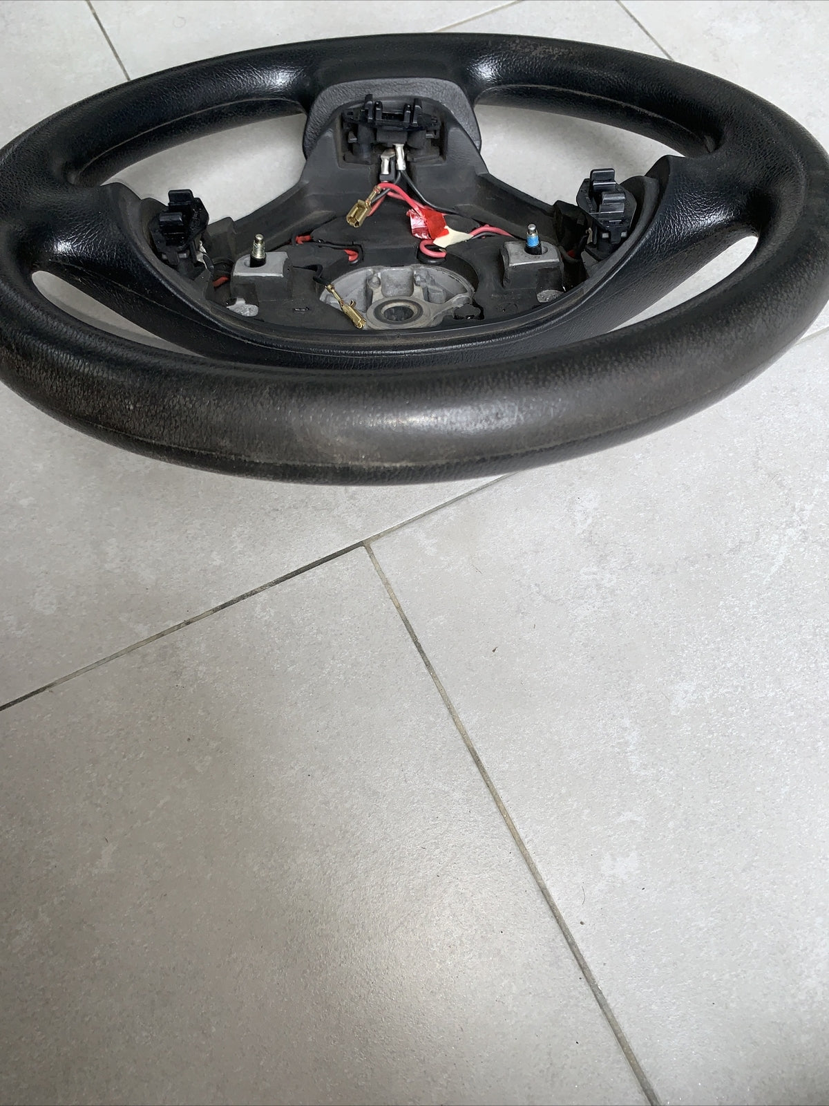VOLANTE FORD Fiesta 2° Serie Benzina RICAMBI USATI 910628