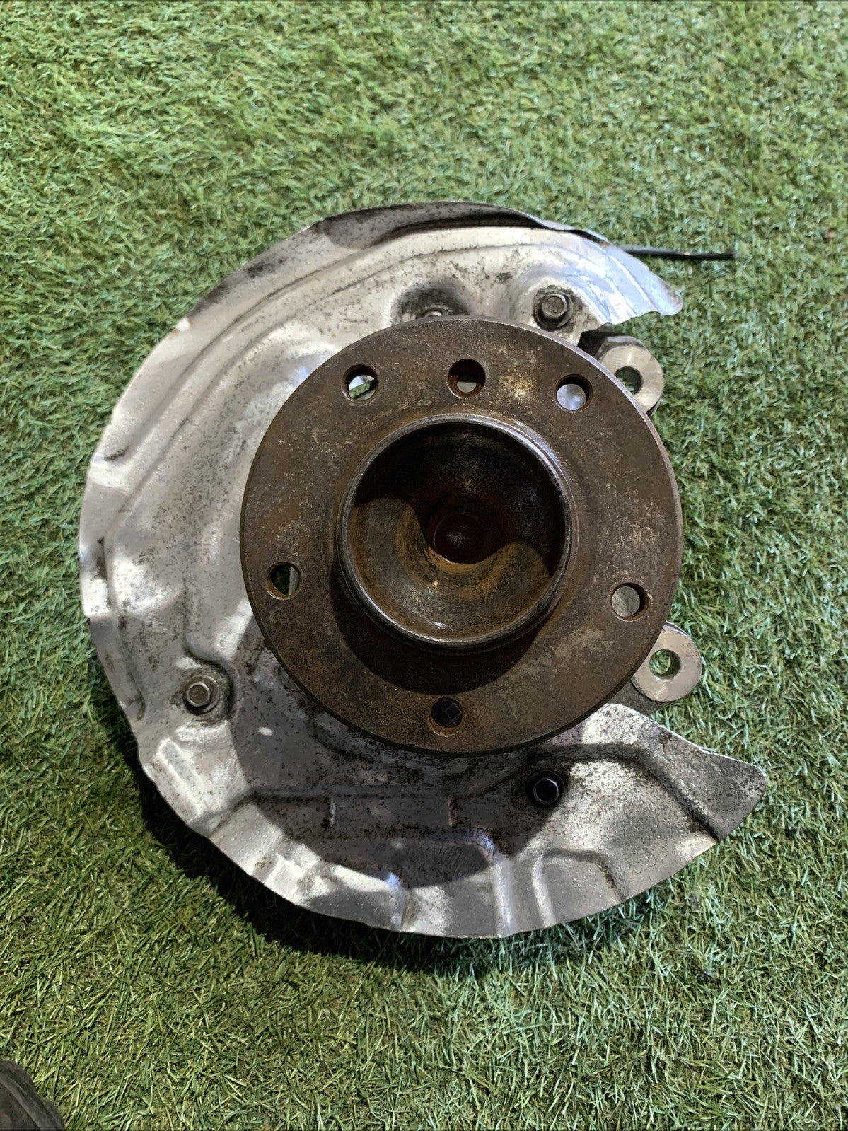 MOZZO MONTANTE FUSELLO ANTERIORE SINISTRO BMW SERIE 1 E87 2.0 2006 6773209-03
