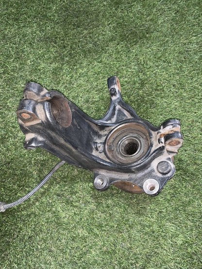 Mozzo Montante Anteriore Destro Peugeot 208 1.6