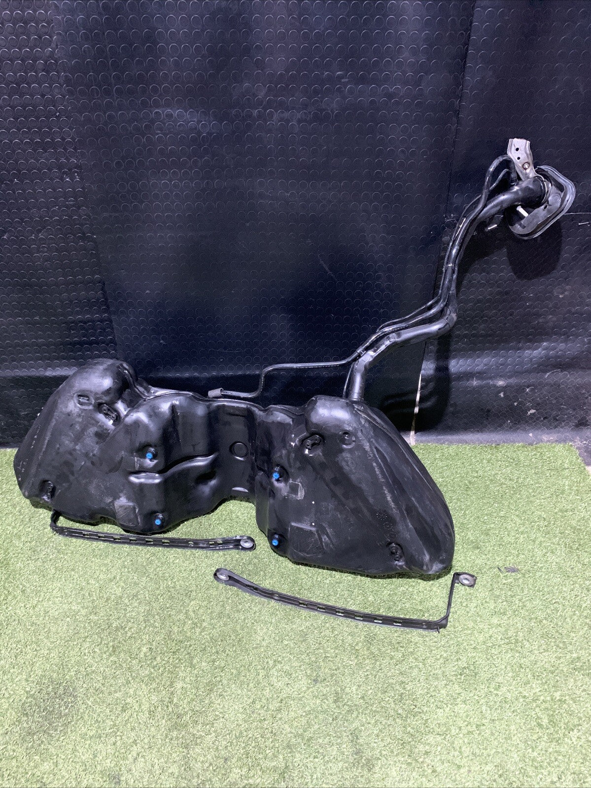 Serbatoio Carburante Mercedes Classe C220 W204 2.2 Diesel A2044704201