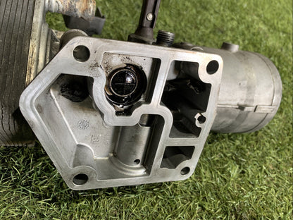 SCAMBIATORE RADIATORE OLIO AUDI A3 8P 2.0 045115389J (2)