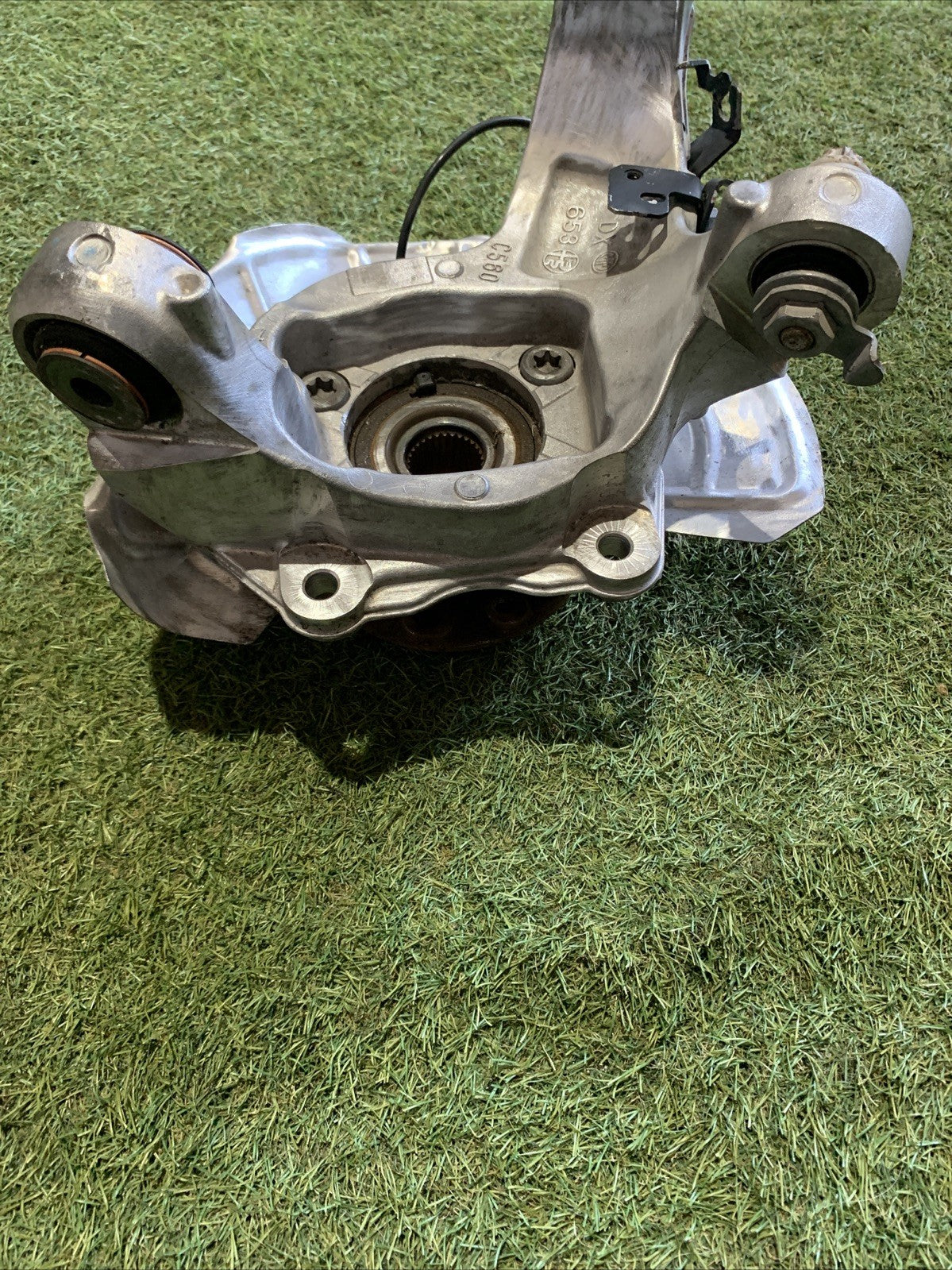 Mozzo Montante Fusello Posteriore Destro Alfa Romeo Stelvio 2.2 Diesel (2)
