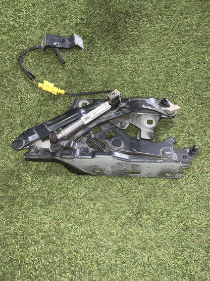 Cerniera Sx Cofano / Portellone anteriore Audi Q5 2019 80A823301B