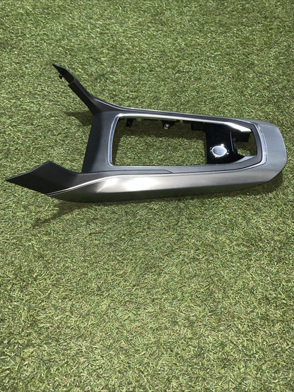 Cornice Tunnel Centrale Peugeot 308 II 2016 98088087XU 1301008XZD