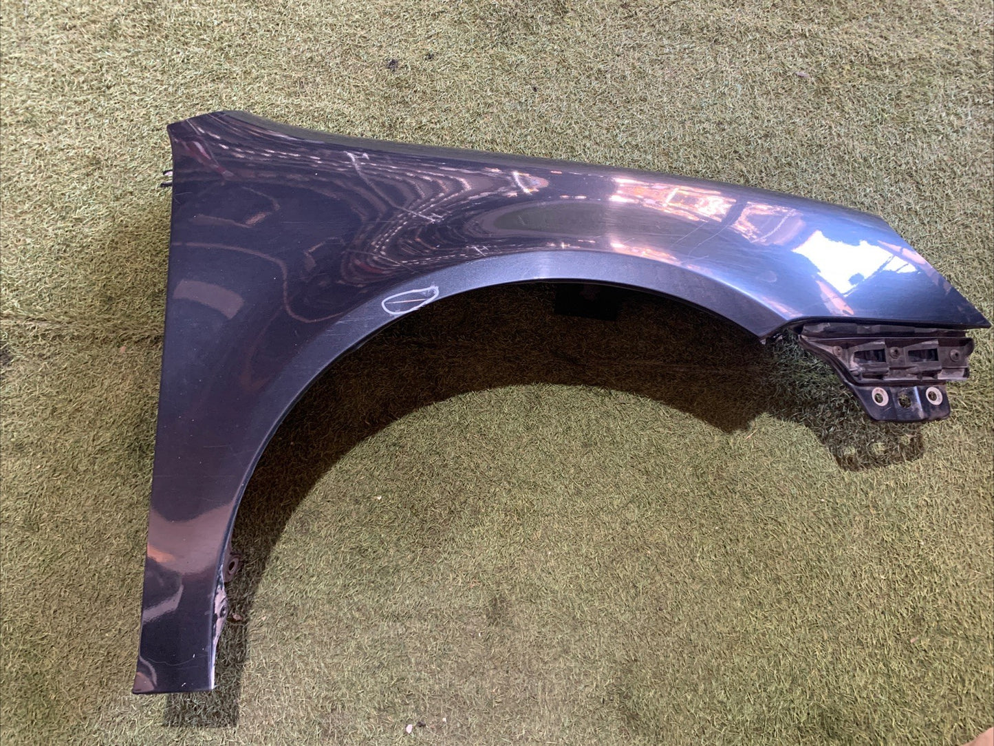 Parafango Anteriore Destro Volkswagen Golf 5 2005