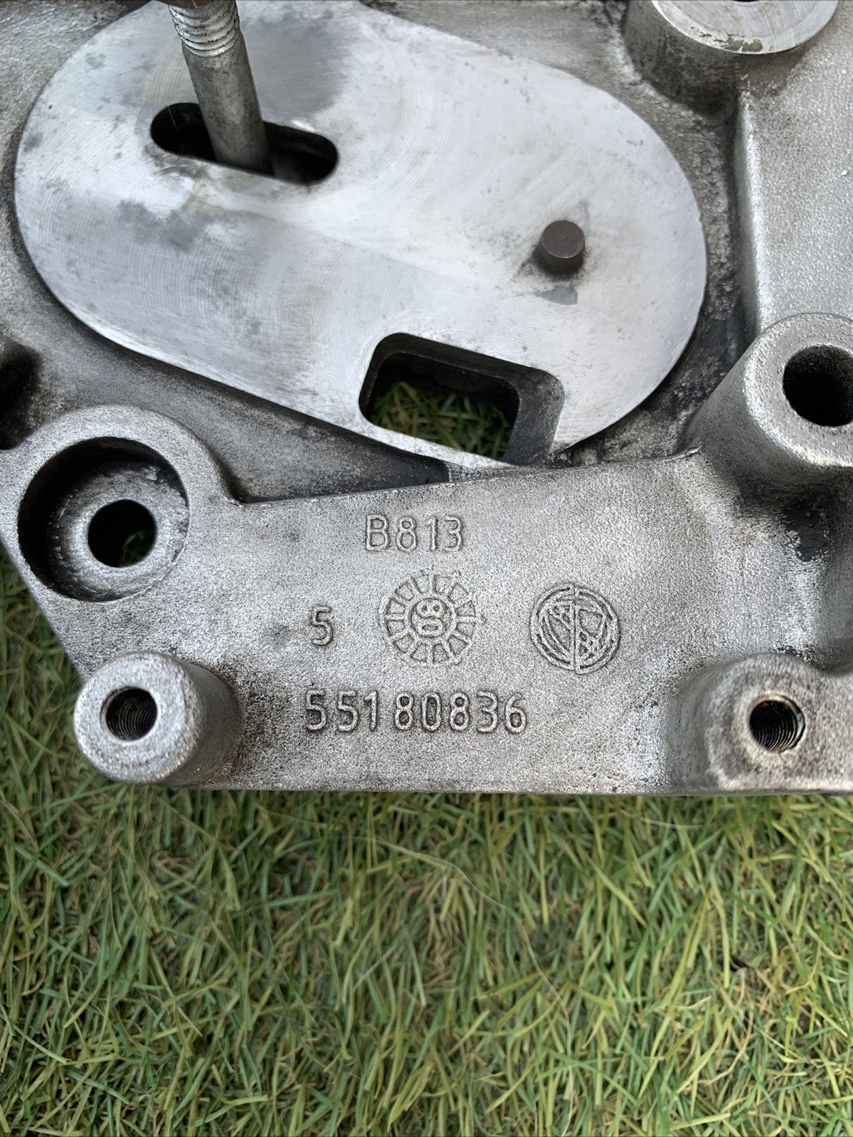 Supporto Alternatore Fiat Punto 188 1.9 JTD 55180836