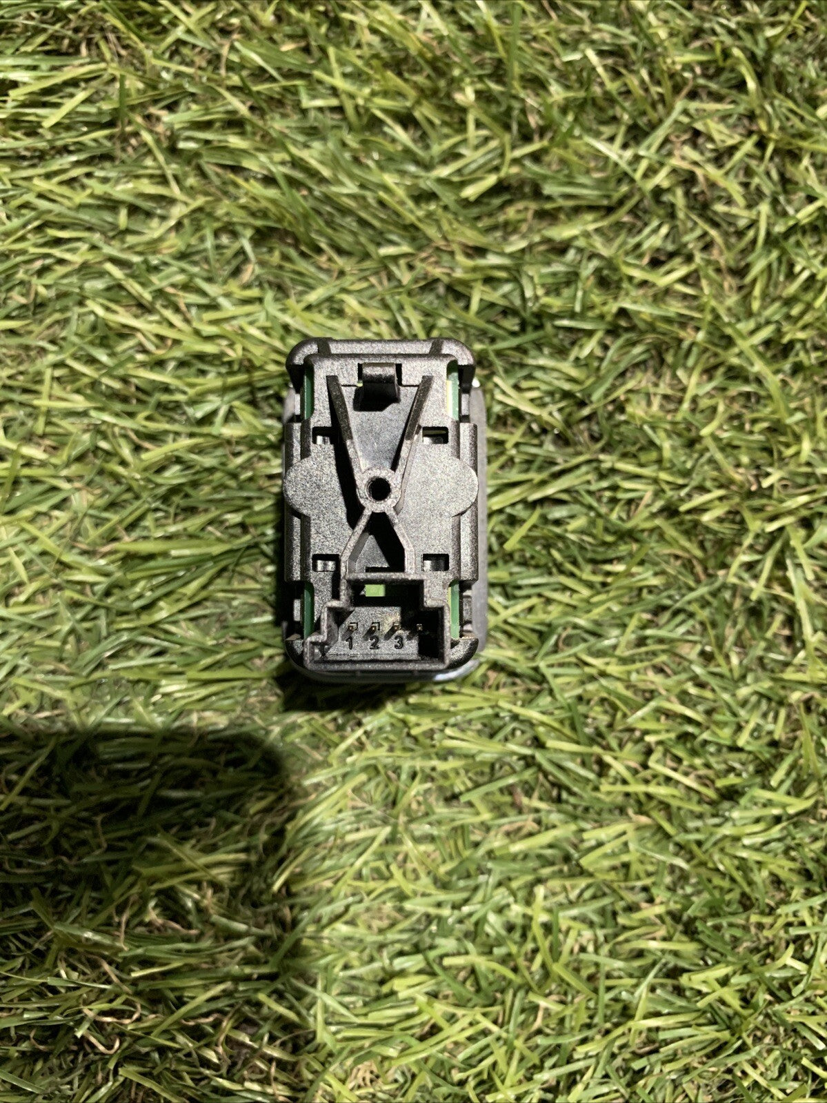 Pulsante Alzavetro Mercedes Classe C220 W204 A2048700451