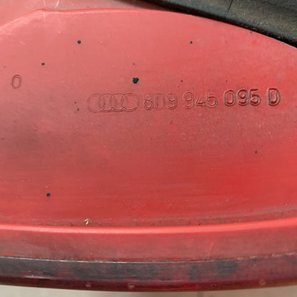 8D9945095D STOP FANALE POSTERIORE SINISTRO AUDI A4 Avant (8D)