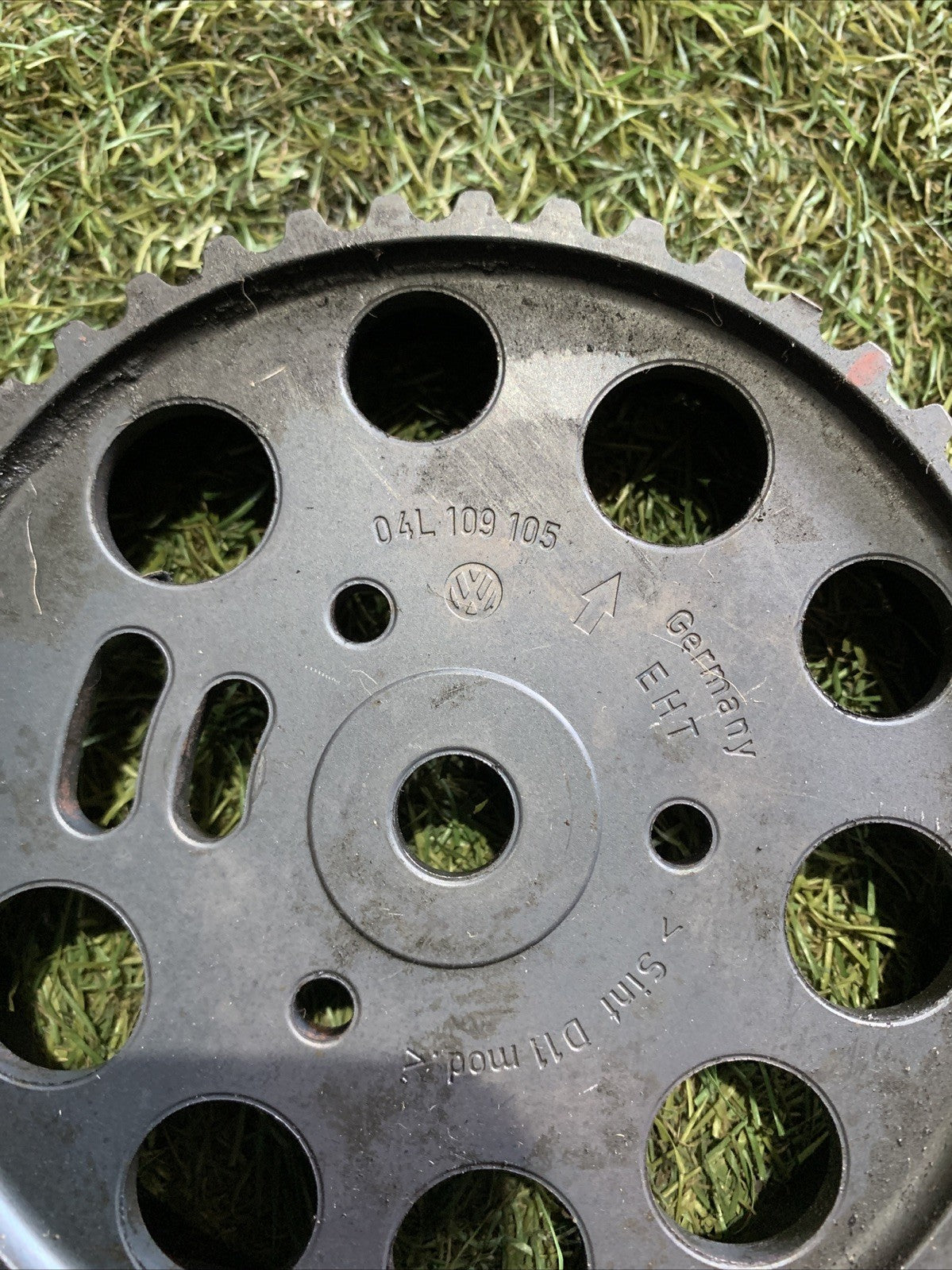 Puleggia Albero Motore Volkswagen Golf 7 2.0 Diesel 04L109105