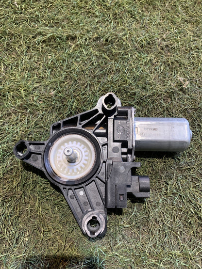 MOTORINO ALZAVETRO POSTERIORE DESTRA PER FIAT 500 X Serie C37707-100 (15>)