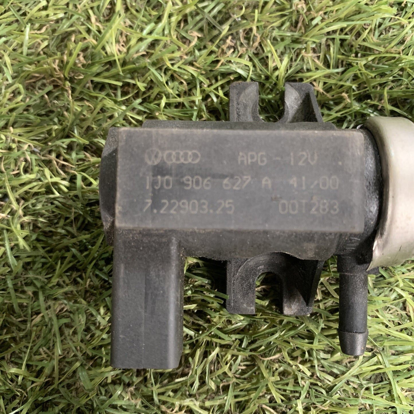 Convertitore Di Pressione per VOLKSWAGEN Golf (1J0906627A)