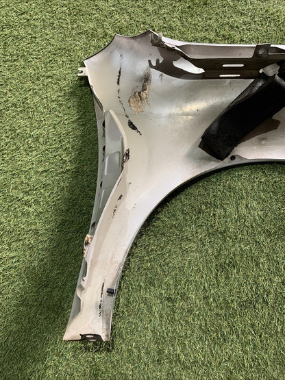 PARAFANGO ANTERIORE SINISTRO PER VOLKSWAGEN Golf 6 Berlina (08 12)