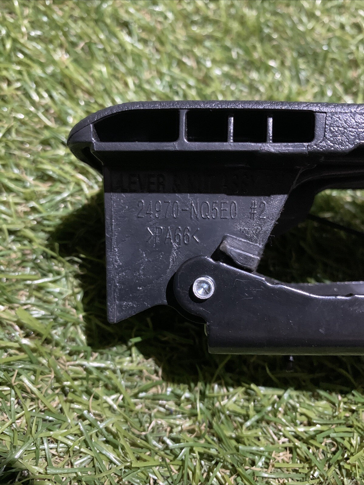 Leva Abbattimento Schienale Posteriore Destra Kia Sportage 2023 24970-NQ5E0