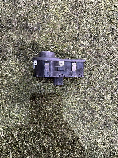 INTERRUTTORE COMANDO LUCI FIAT 500 X Serie 07356582960 2020