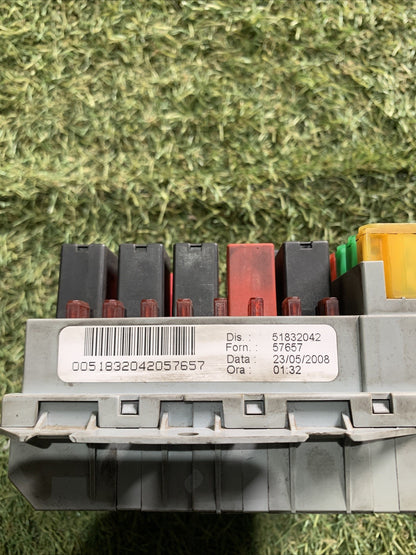 51832042 SCATOLA FUSIBILI FIAT BRAVO (1.6) MULTIJET (3)