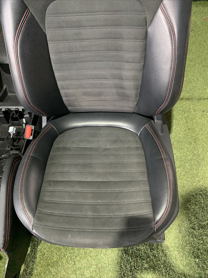 Tappezzeria Completa Sedili Interni Ford Kuga 2022 ST LINE