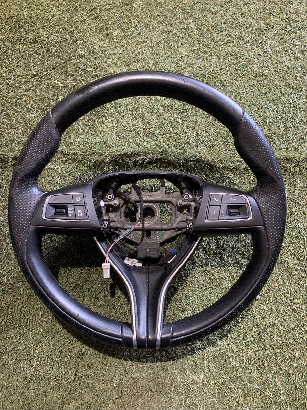 Volante In Pelle Multifunzione Maserati Levante 2019 06700897750