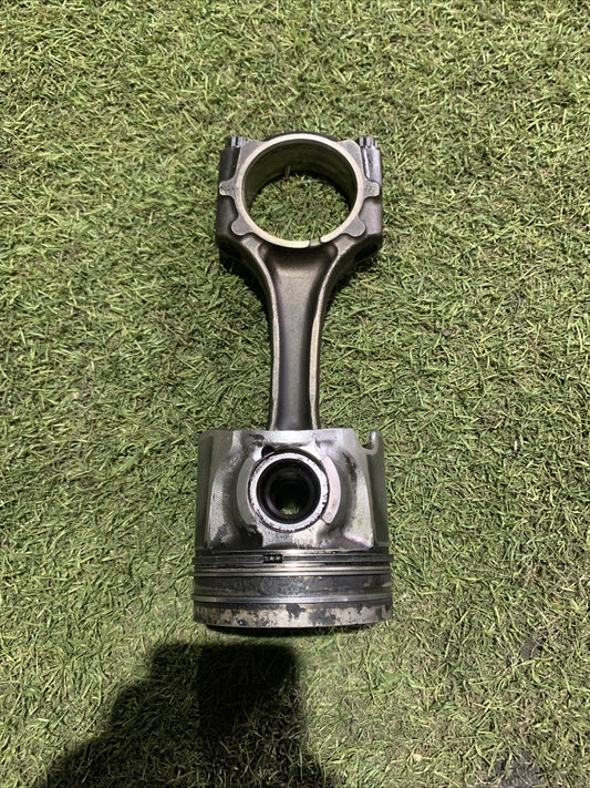 Pistone Motore Toyota Rav 4 2002 2.0 Diesel 1320127011A0 (1)