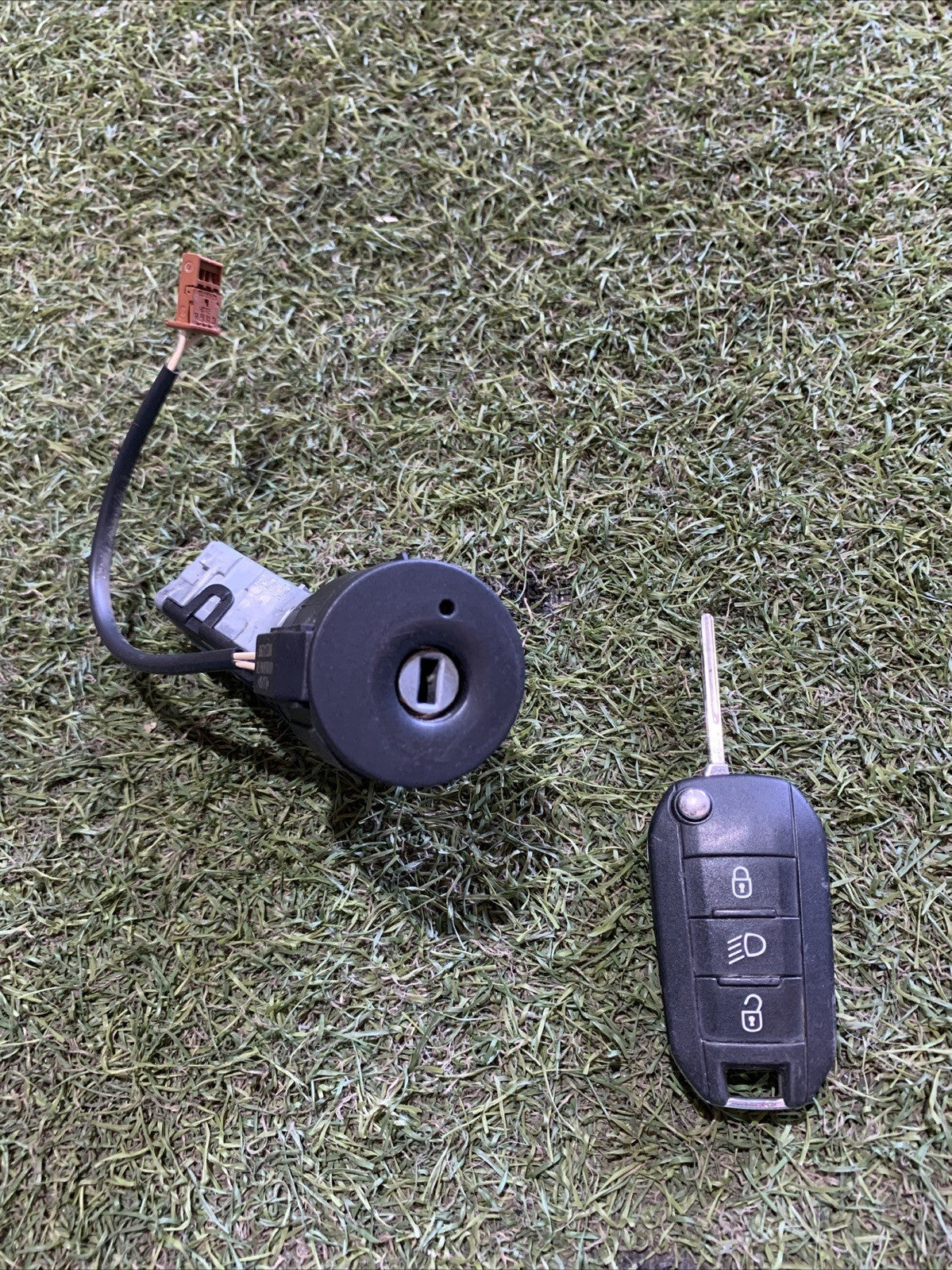 Blocchetto Accensione Peugeot 208 2017 1.2 Benzina 9663123380