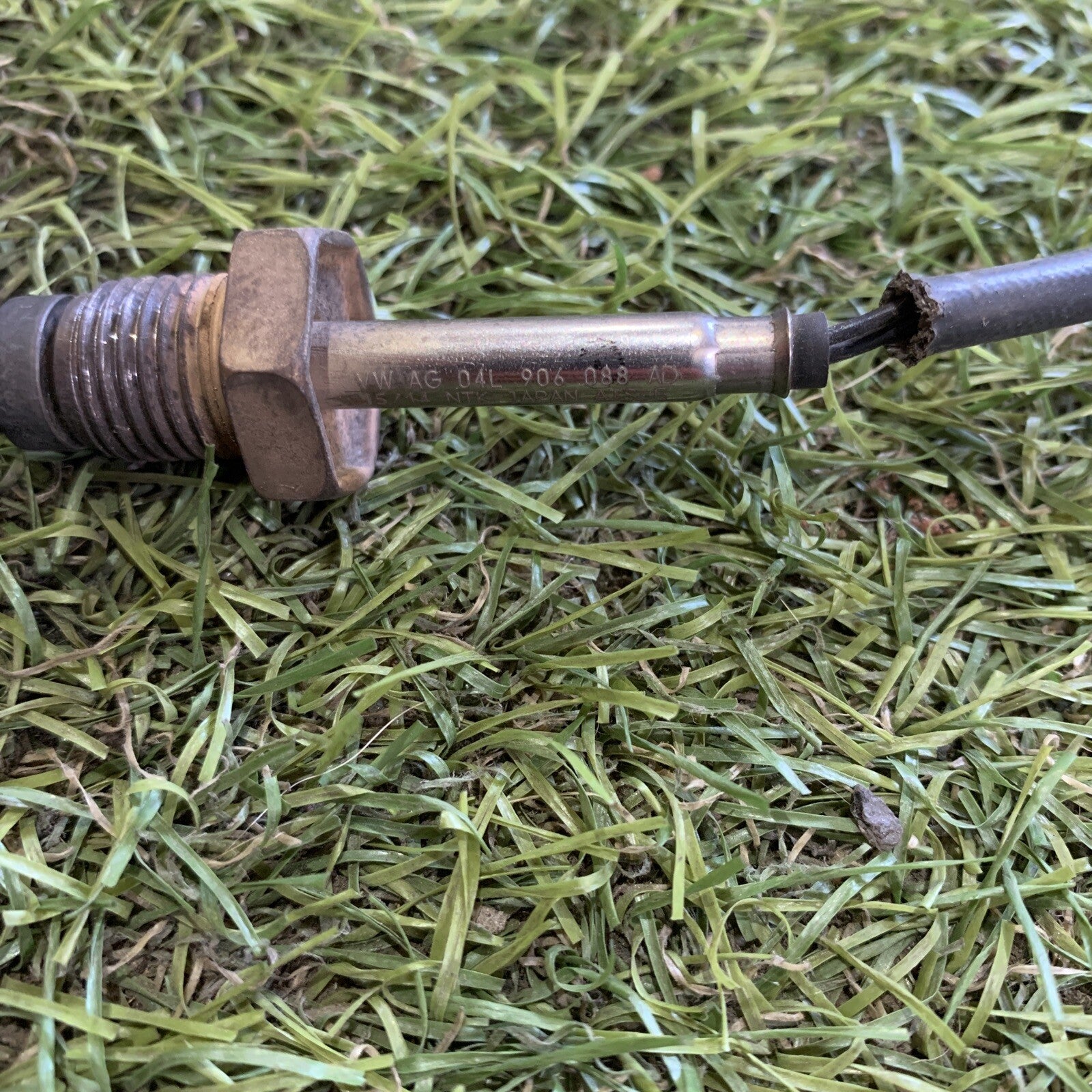 sensore di temperatura dei gas di scarico AUDI A3 8V 2014 2.0 TDI 04L906088AD