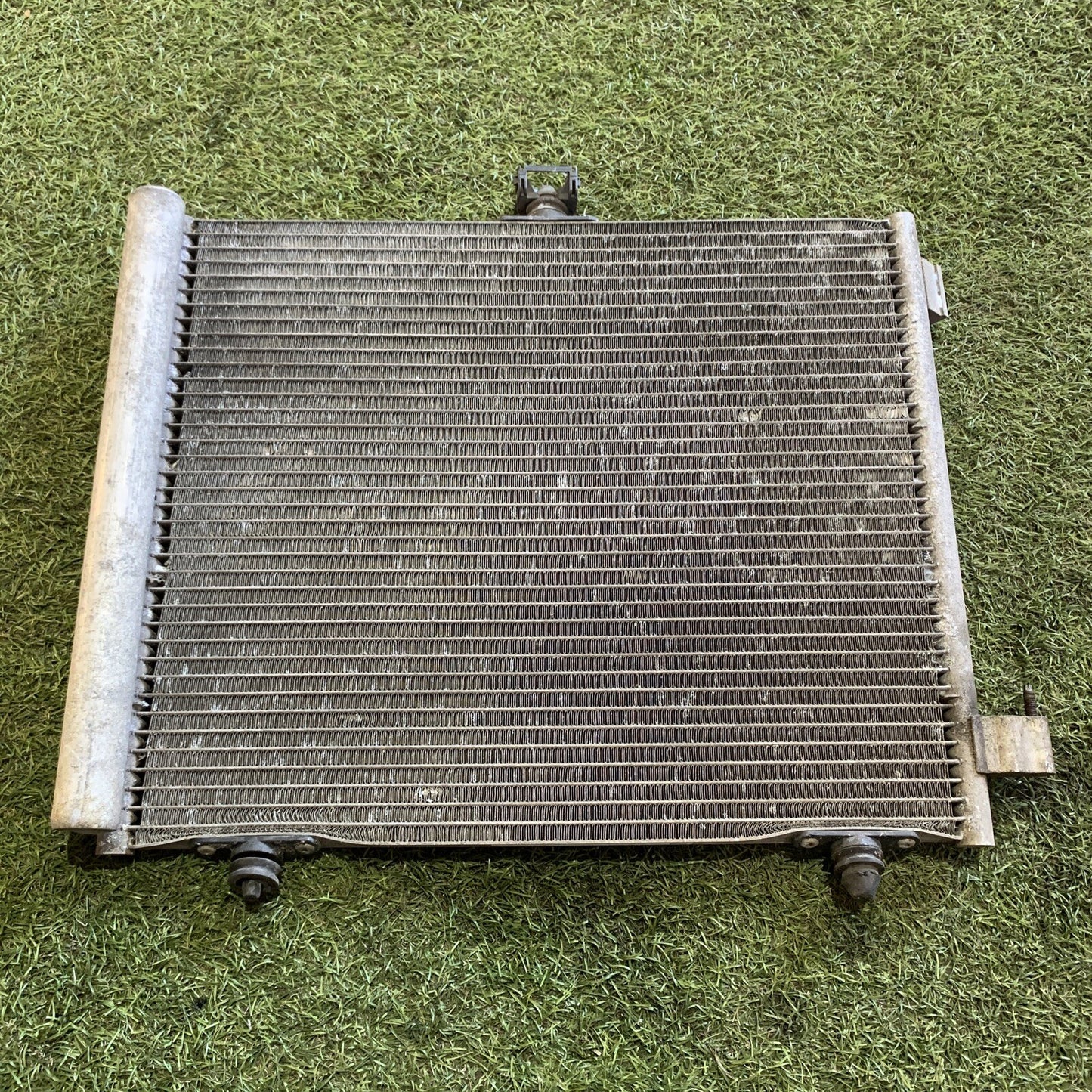 Radiatore aria condizionata condensatore PEUGEOT 207 CITROEN C3 2005 9653035980