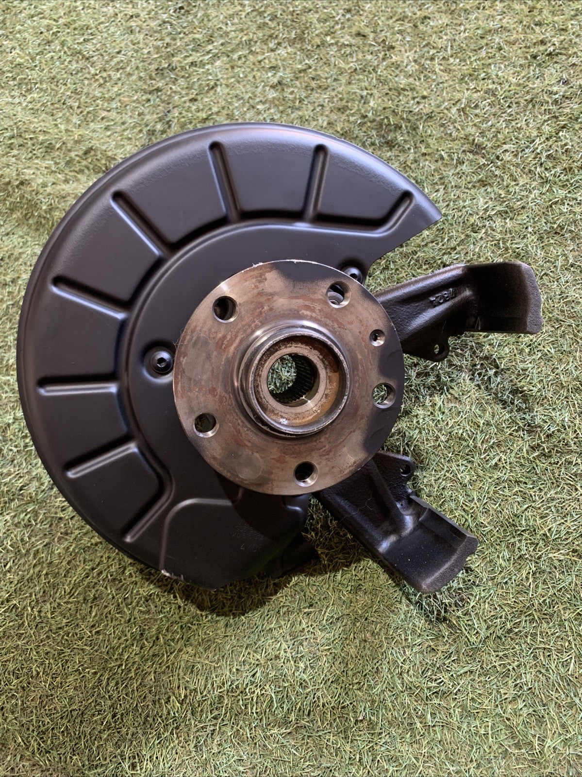 MOZZO MONTANTE FUSELLO ANTERIORE DESTRO VOLKSWAGEN GOLF 5 1.9 DIESEL 1K0407256P