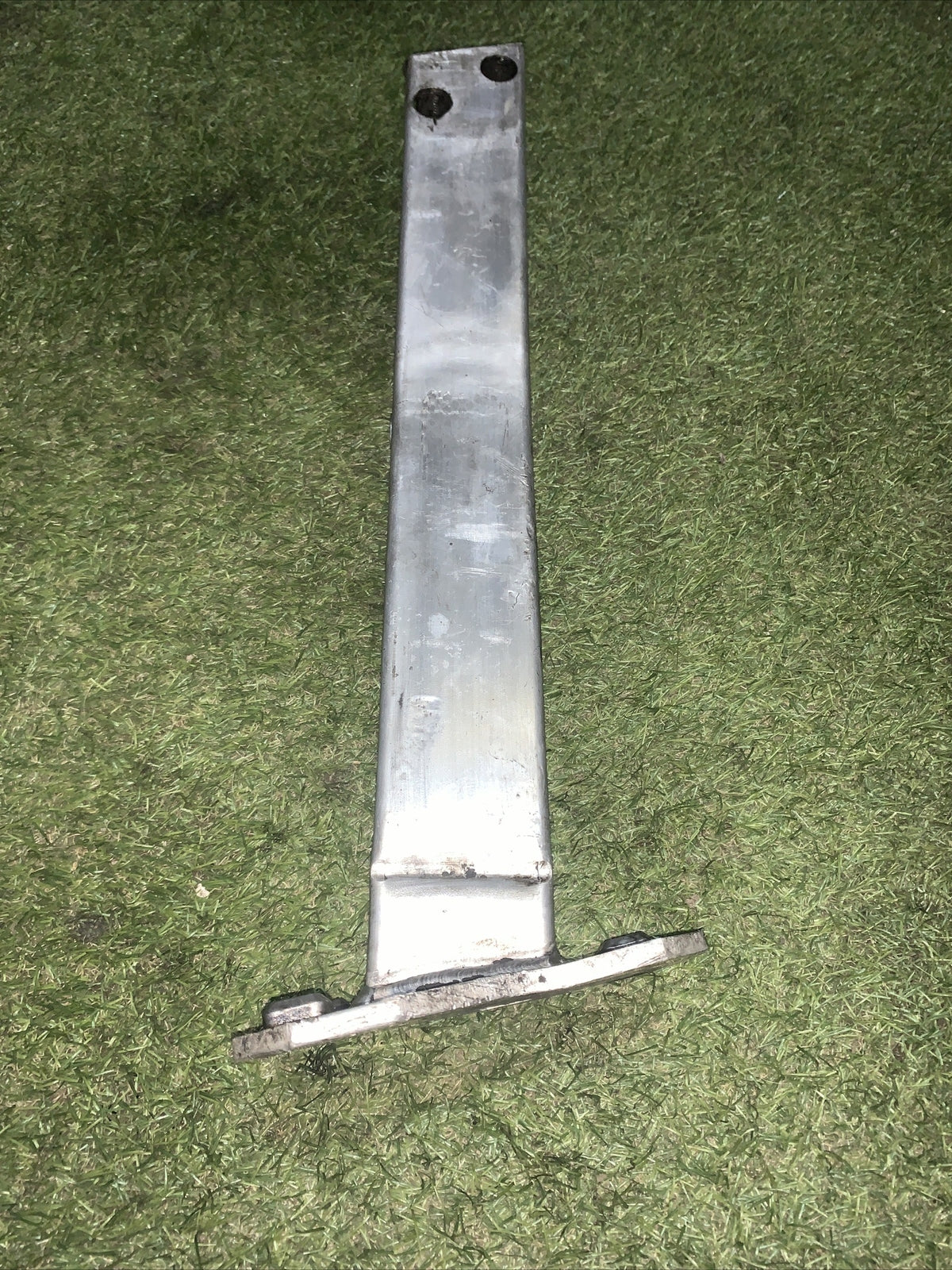 Longherone Culla Anteriore Dx Alfa romeo Giulietta 