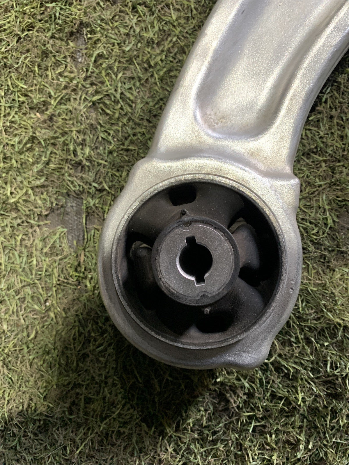 Braccio Oscillante Anteriore Destro Ford Kuga 2020 1.5 Diesel LX61-3A423-AEA