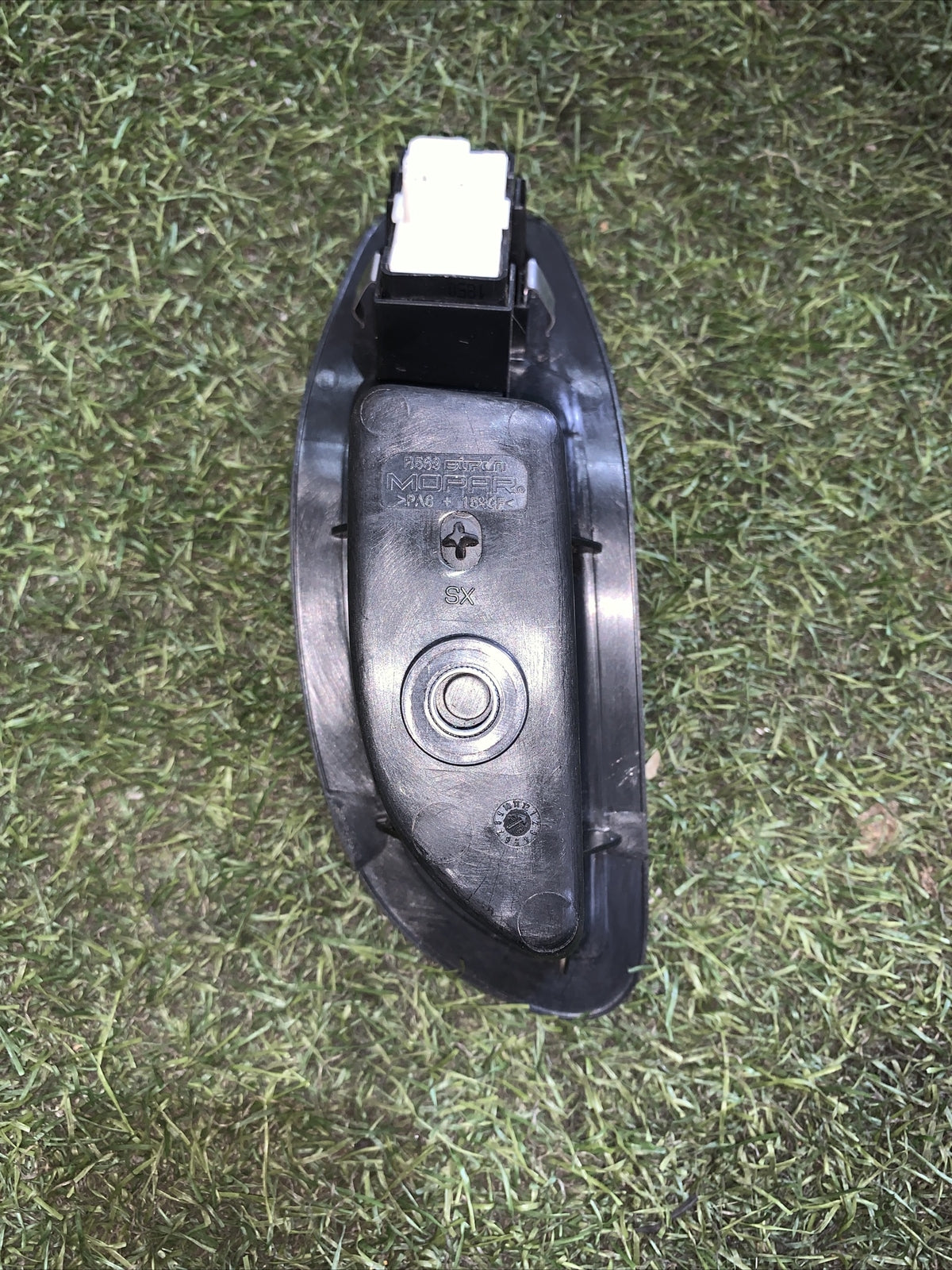 PULSANTIERA ALZAVETRO POSTERIORE SINISTRA FIAT 500X B569