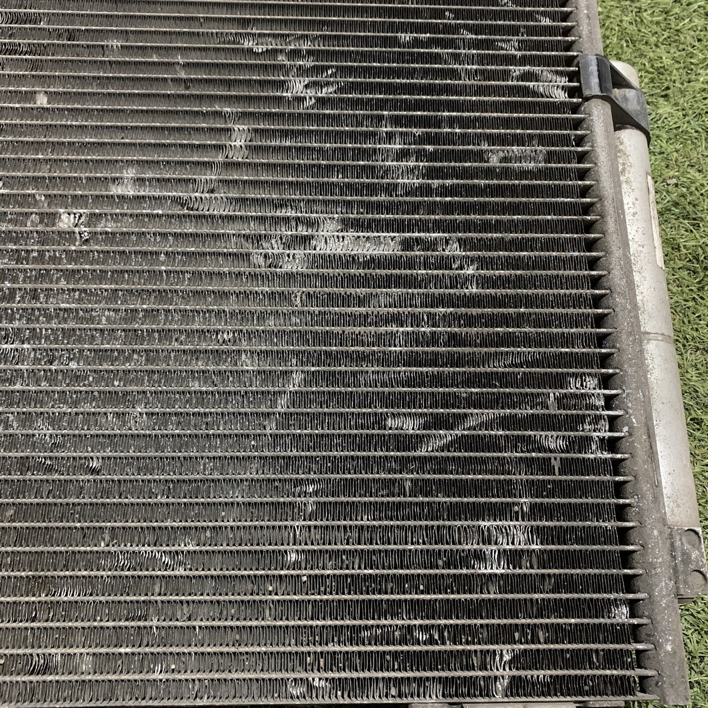 88450-0H010 CONDENSATORE RADIATORE CLIMATIZZATORE CLIMA A/C TOYOTA AYGO 1.4