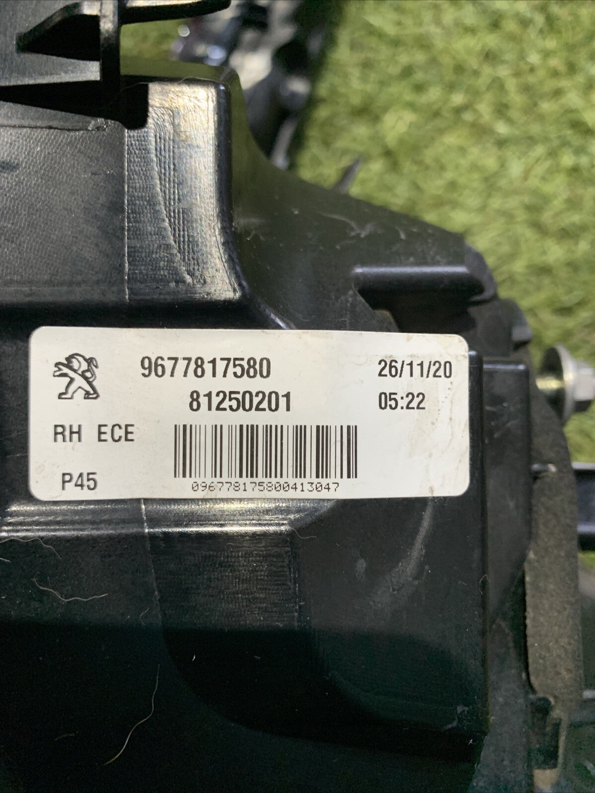 STOP FANALE A LED POSTERIORE DESTRO PEUGEOT 308 Berlina 9677817580