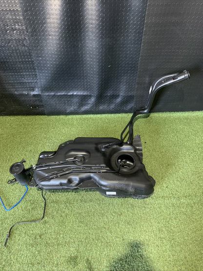 Serbatoio Carburante Citroen C3 2013 1.0 Benzina 9685773580