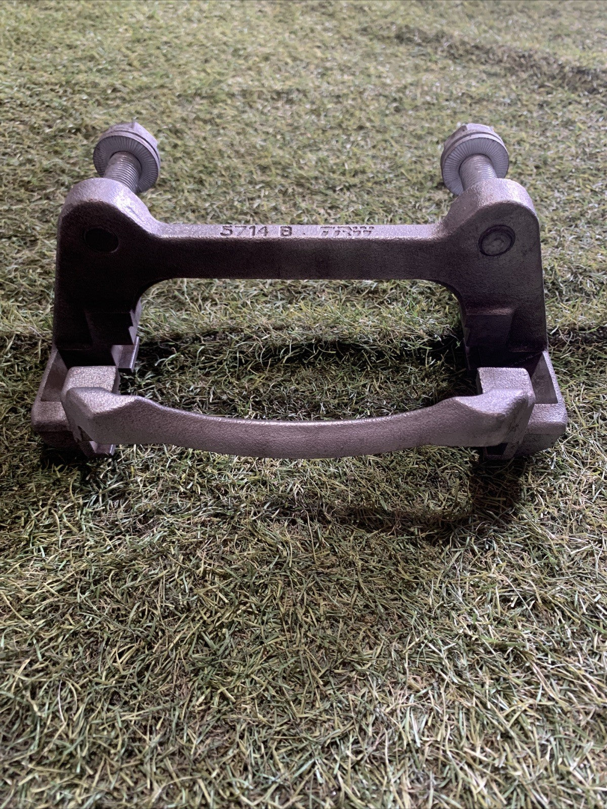 PORTA PINZA ANTERIORE DESTRA VOLKSWAGEN TIGUAN 2023 1.5 BENZINA  8V0615126A