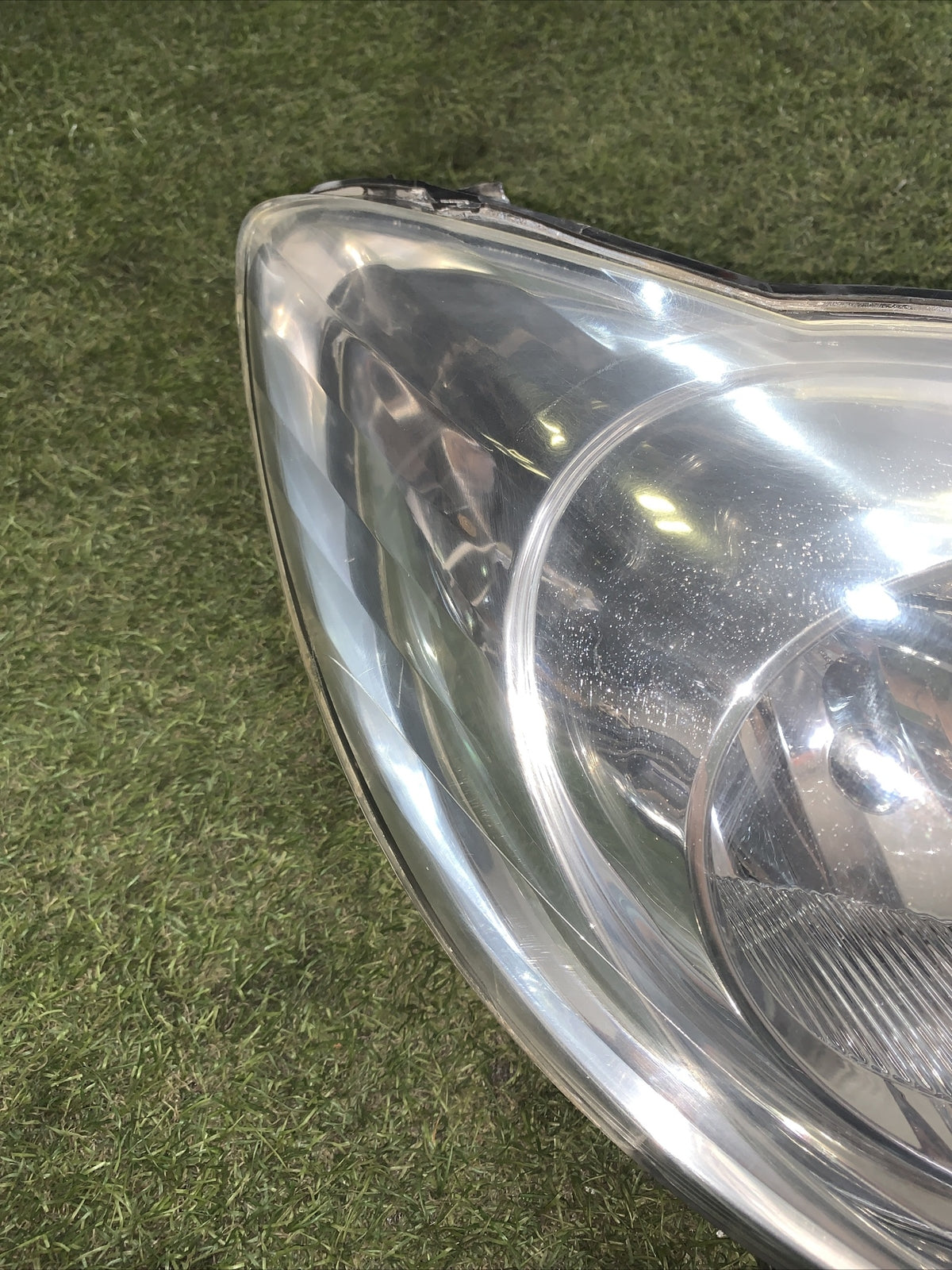 81110-0H030 FARO FANALE ANTERIORE DESTRO PEUGEOT 107