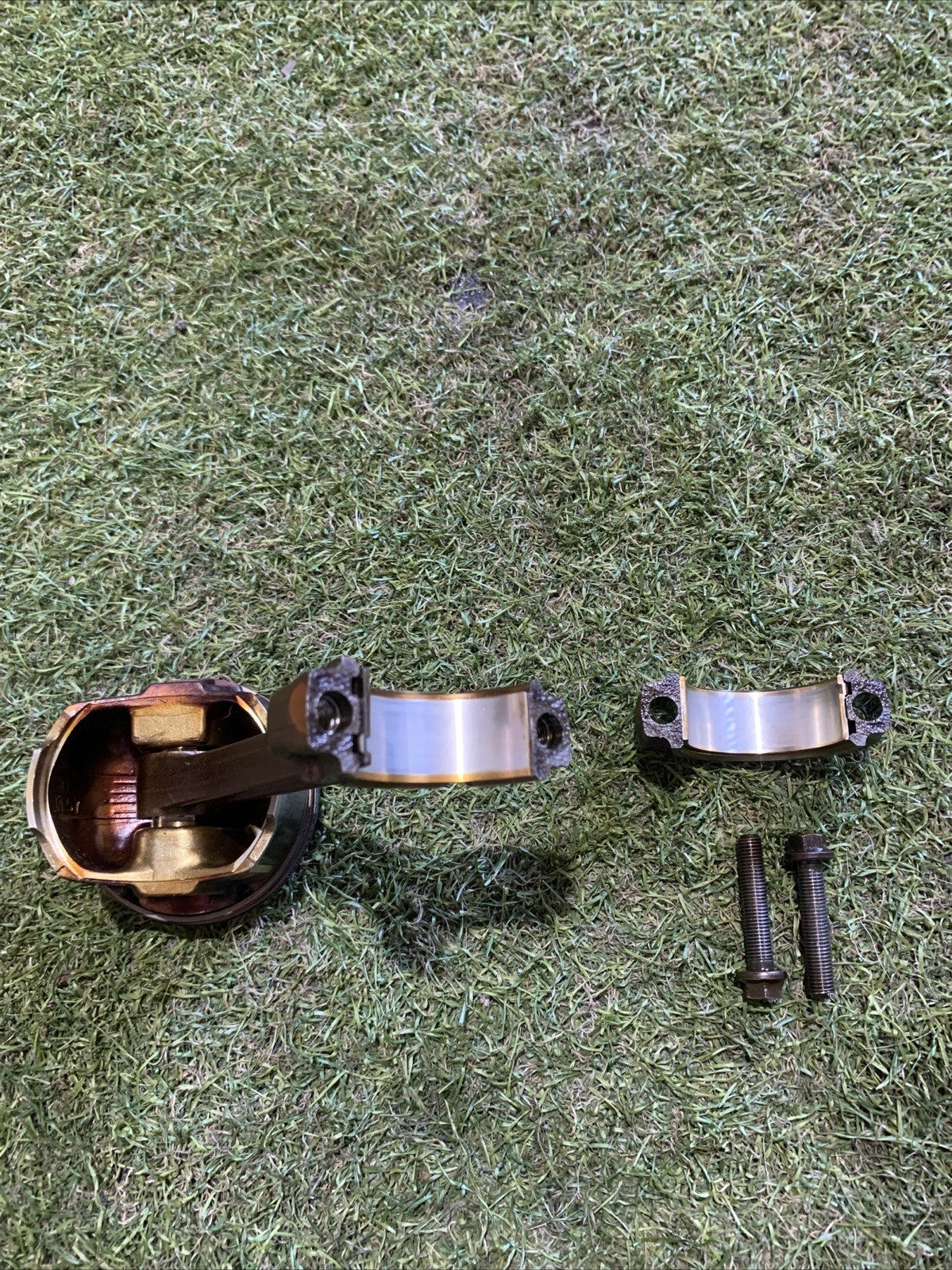 Pistone Motore Fiat 500 Abarth 2011 1.4 Benzina (3)