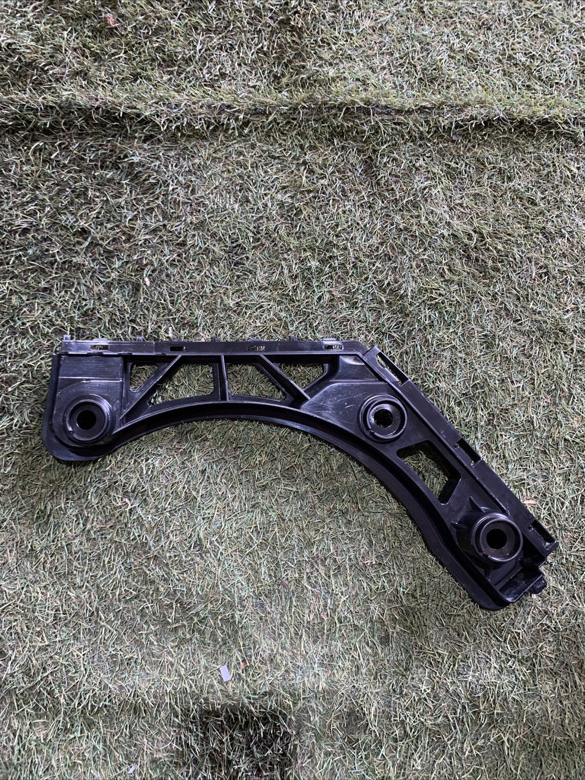 STAFFA PARAURTI POST DX VW TIGUAN (AD1,AX1) DAL 2016-, 5NA807394