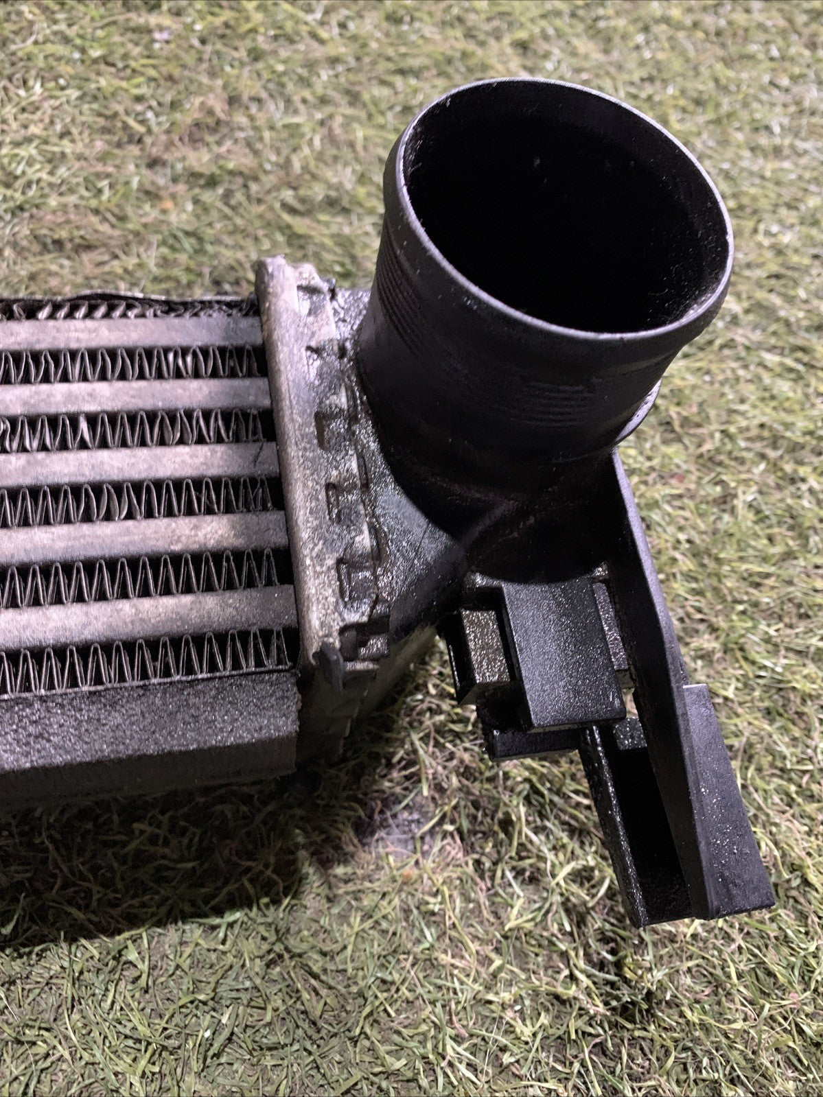 Radiatore Intercooler Volkswagen Polo 6R 2009 1.6 Diesel 6R0145805