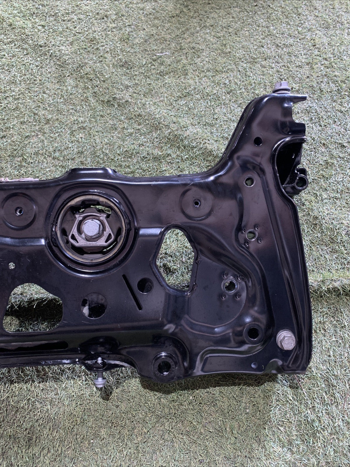 CULLA ASSALE MOTORE VOLKSWAGEN TIGUAN 2023 3Q0199313CQ