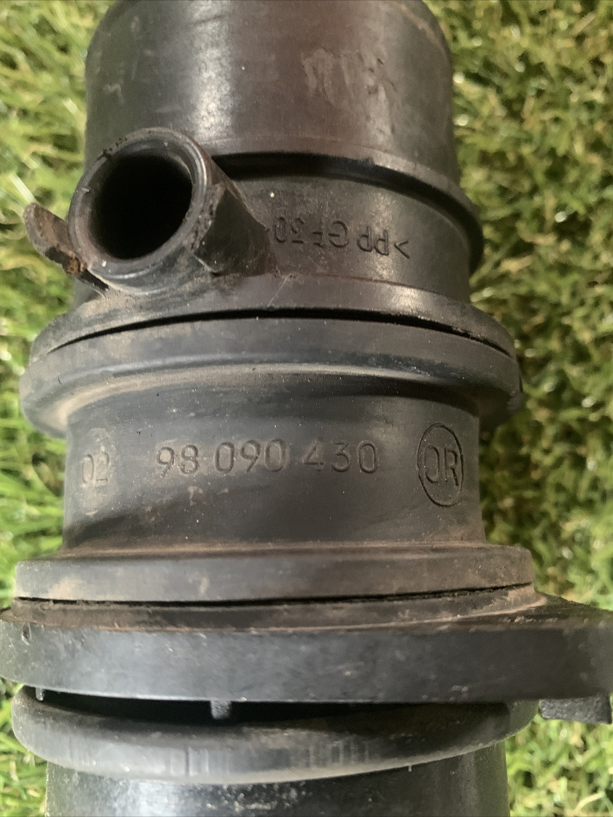 Debimetro aria RENAULT CLIO 2007  98090421