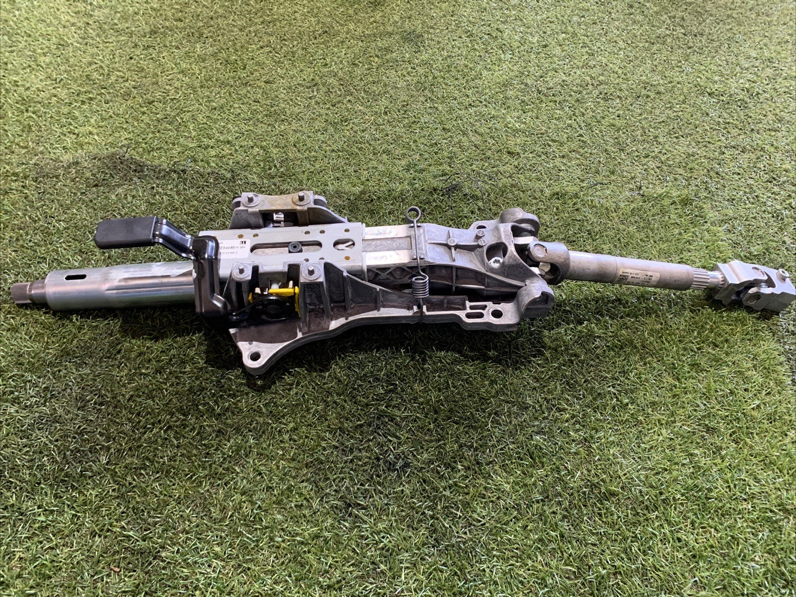 Piantone Sterzo Mercedes Classe A W176 A2464600409