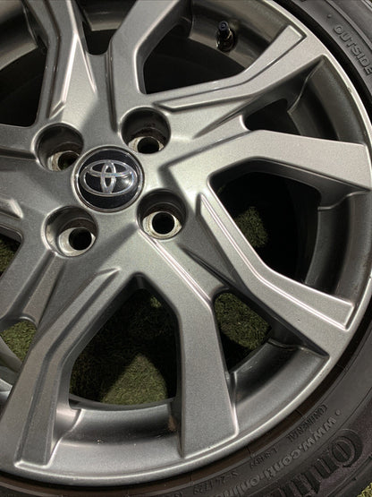 Cerchio In Lega Da 16 Con Gomma Toyota Yaris 2018 42611-0DC70 (3)