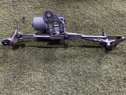 Motorino Tergicristalli Anteriore Alfa Romeo Giulia ( 2017 ) cod : 00505434570