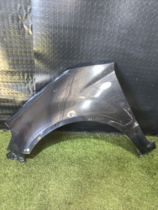 PARAFANGO ANTERIORE SINISTRO FIAT SEDICI 2007 (06-09)(09-14) 2006-2009, 2009-...