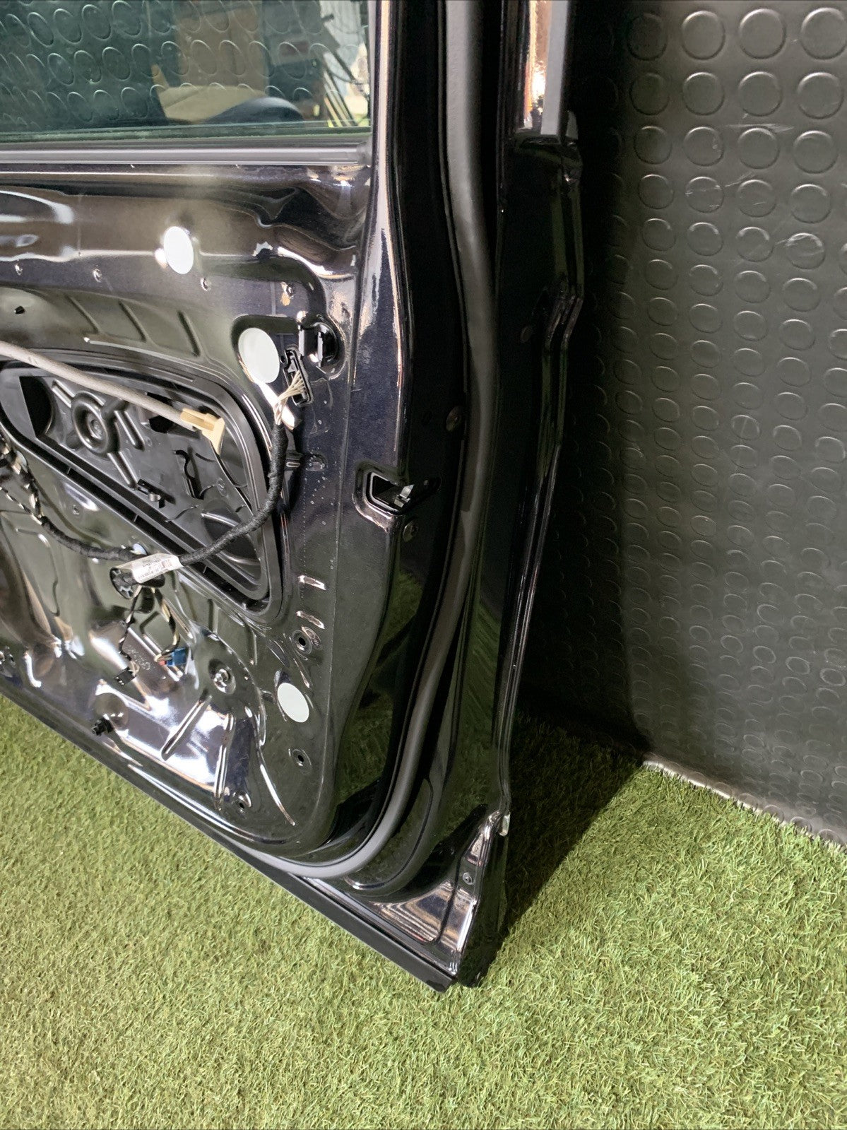 PORTA PORTIERA SPORTELLO ANTERIORE DESTRO VOLKSWAGEN TIGUAN DAL 2016 R LINE