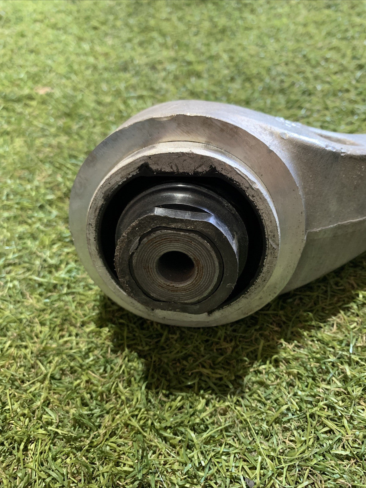 Braccio Oscillante Anteriore Sinistro Alfa Romeo Giulia 50547027