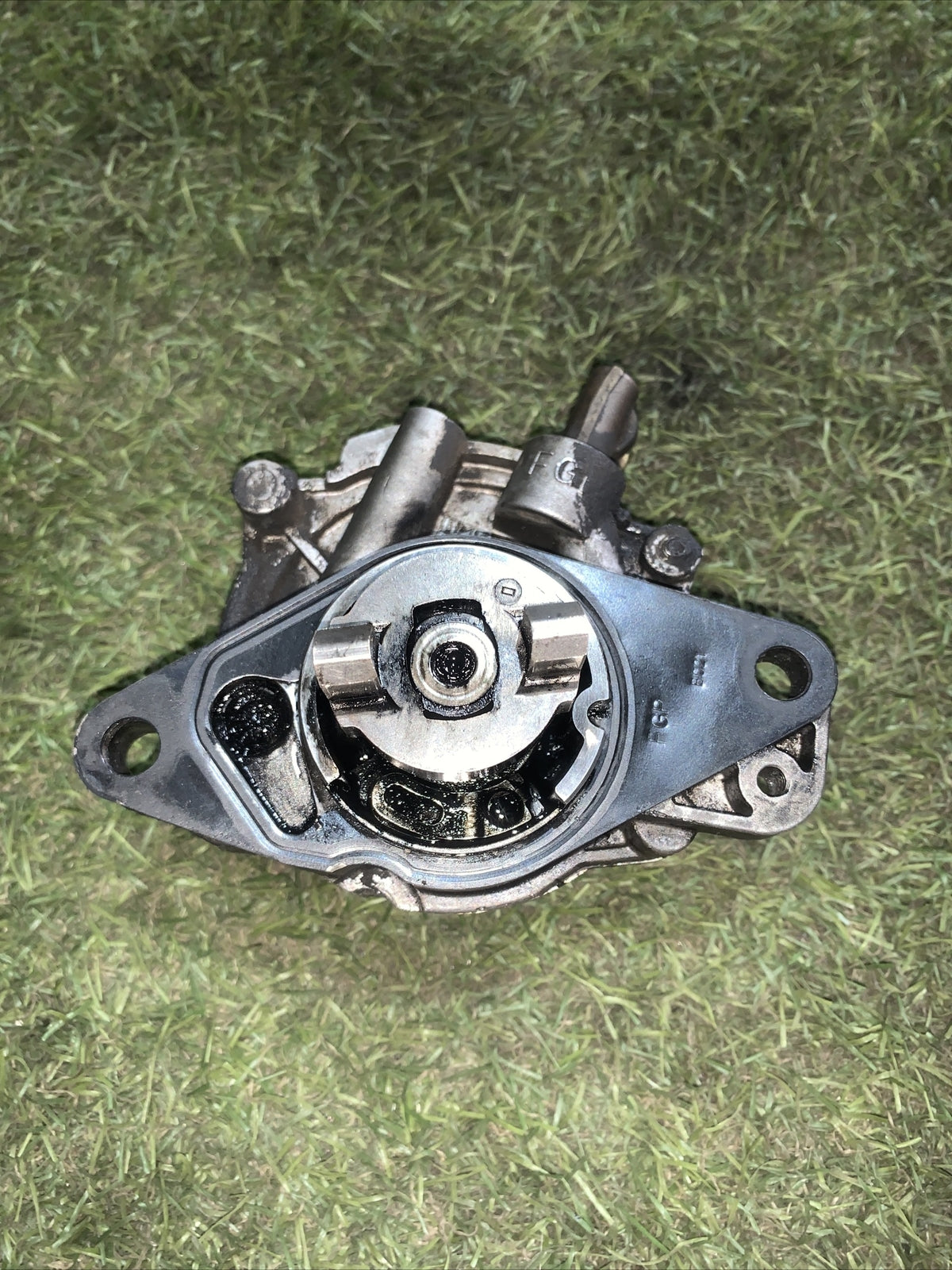 DEPRESSORE POMPA A VUOTO FIAT GRANDE PUNTO 1.3 MULTIJET 75 CV (55193232)