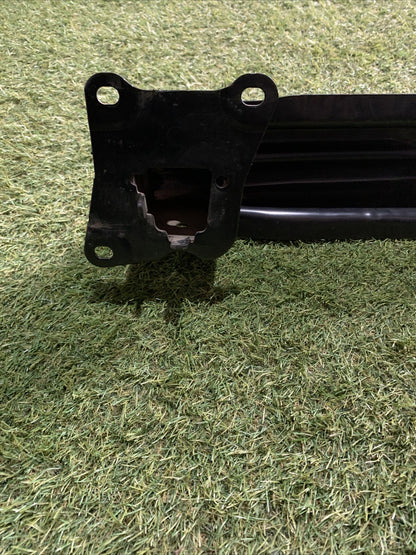 TRAVERSA PARAURTI POSTERIORE PER VOLKSWAGEN Golf 6 Berlina 5K0807305A (08>12)