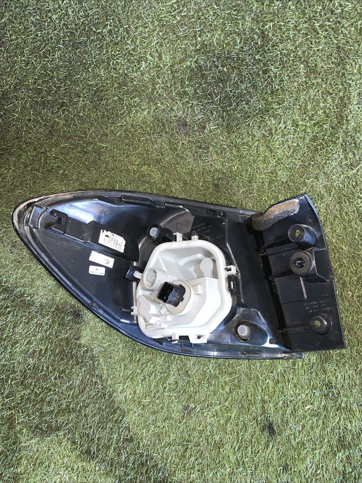 STOP FANALE POSTERIORE DESTRO RENAULT Captur Serie 265502731R