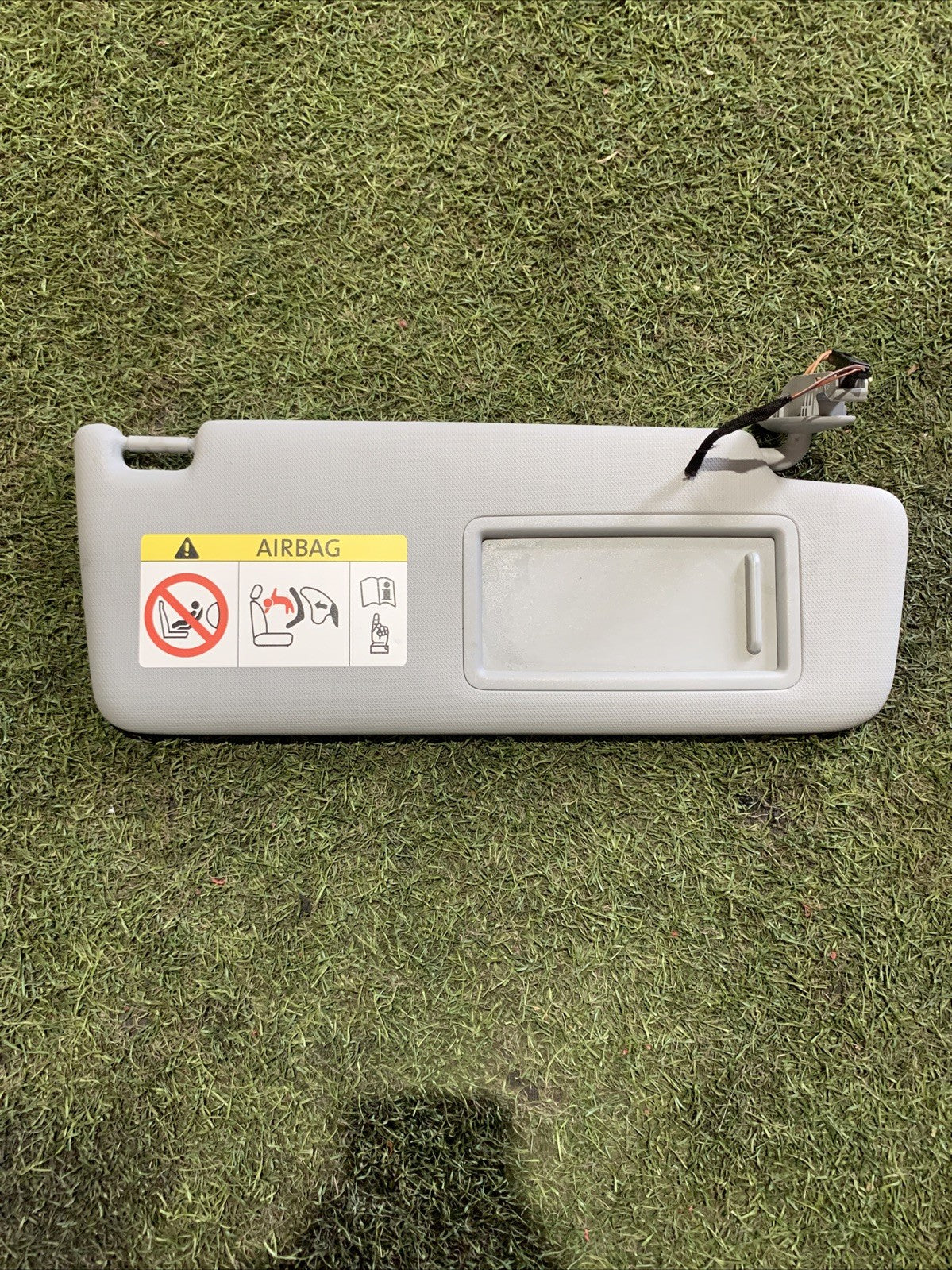 Aletta Parasole Destra Audi Q2 8V5857552AL